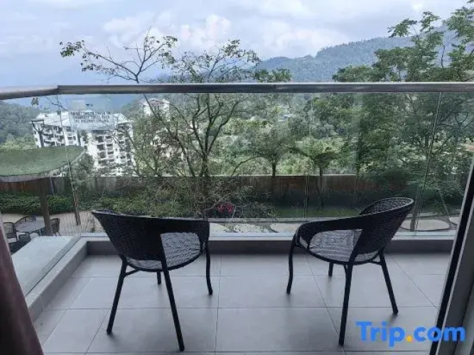 Windmill 4 Star Skypool 1