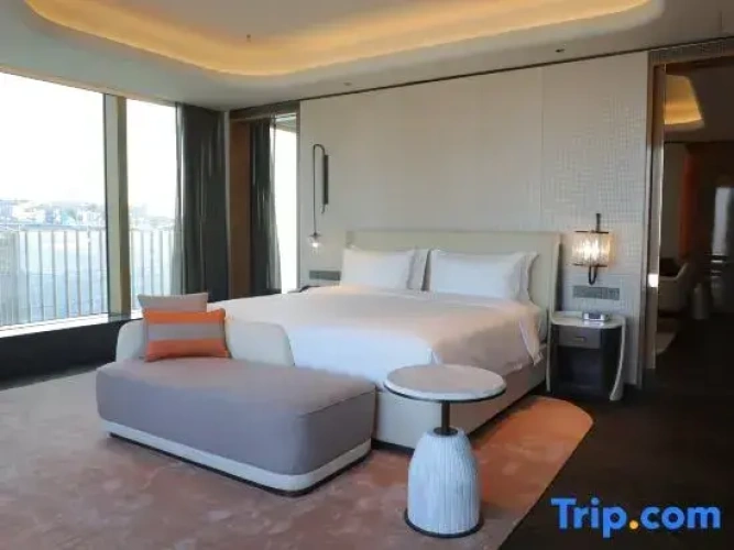 2 Bedrooms Grand Suite