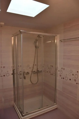 3 Bedrooms Apartment with sea view