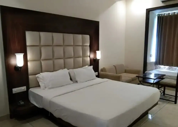 Hotel Devi Palace