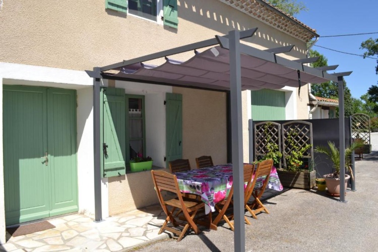 2 Bedrooms Cottage