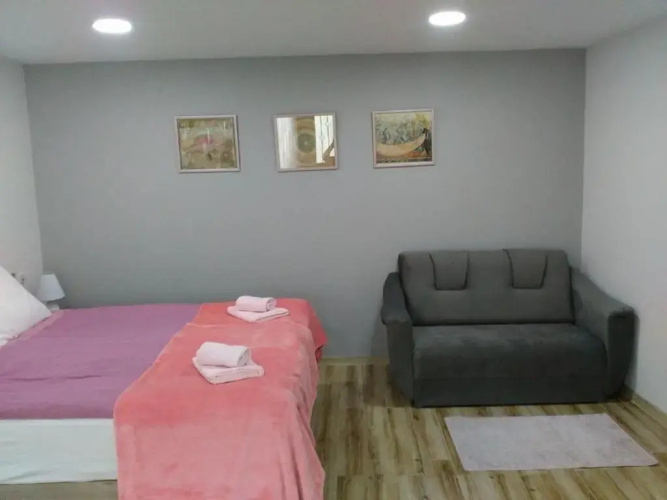 Apartment 17 Gumbri