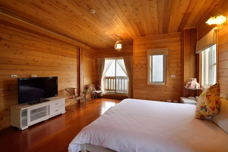 Standard Double room with view