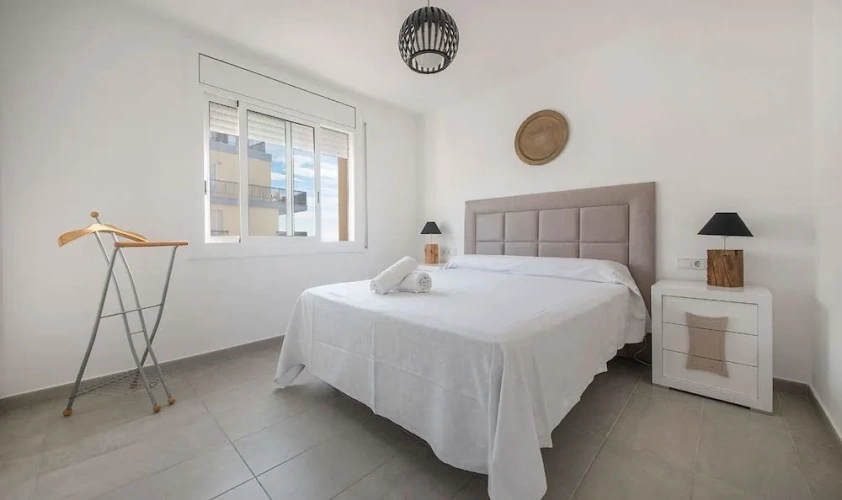 3 Bedrooms Apartment