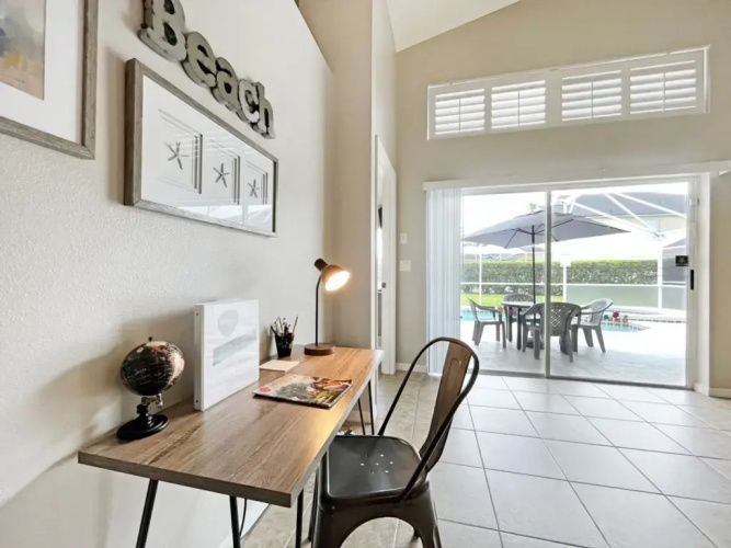 Bayswater Bliss, Davenport, US