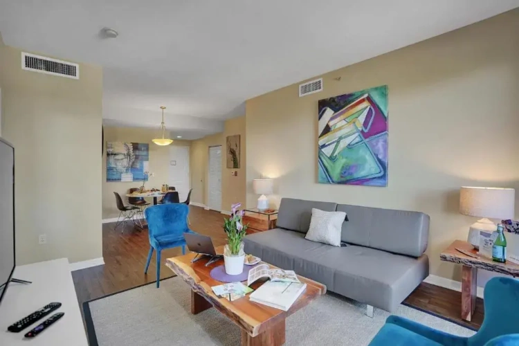 2 Bedrooms Suite