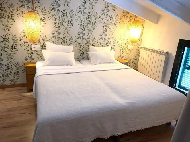 Casa Caimari Guest House