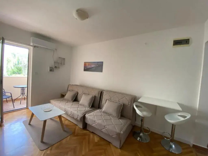 Studio Apartment Hana