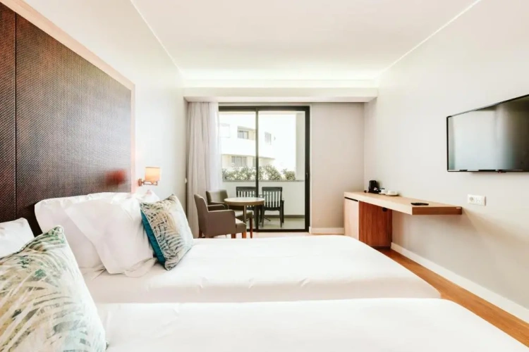 Classic Twin room