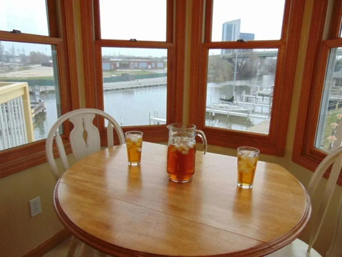 Bridge Inn