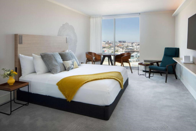Superior room