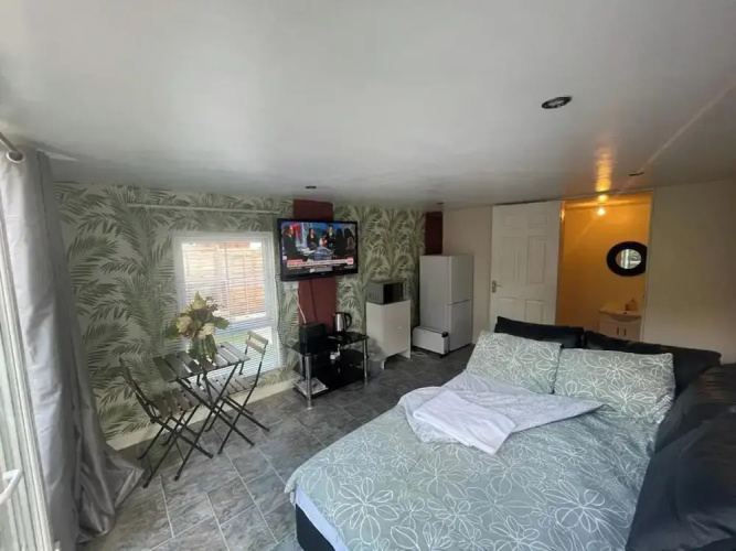 Bristol Bliss Apartment - Patchway Retreat