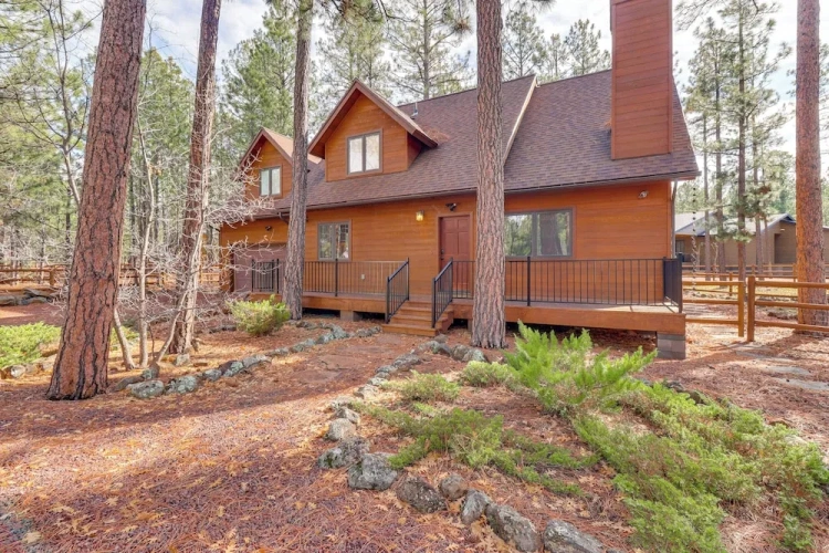 4 Bedrooms Cottage