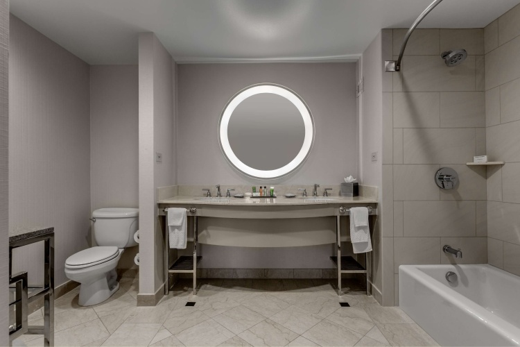 Hilton Columbus at Easton photo 11
