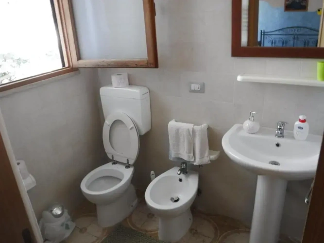 Standard Triple room with balcony
