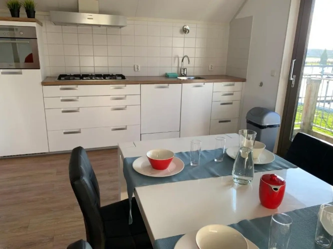 2 Bedrooms Cottage