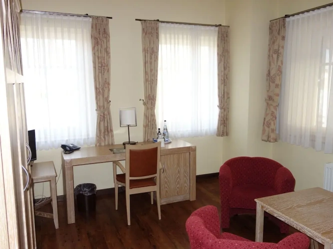 2 Bedrooms Standard Family room