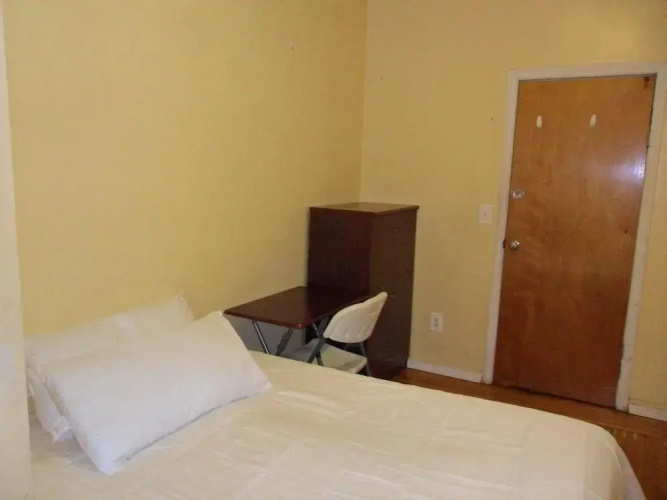 Eastern Parkway Guest House
