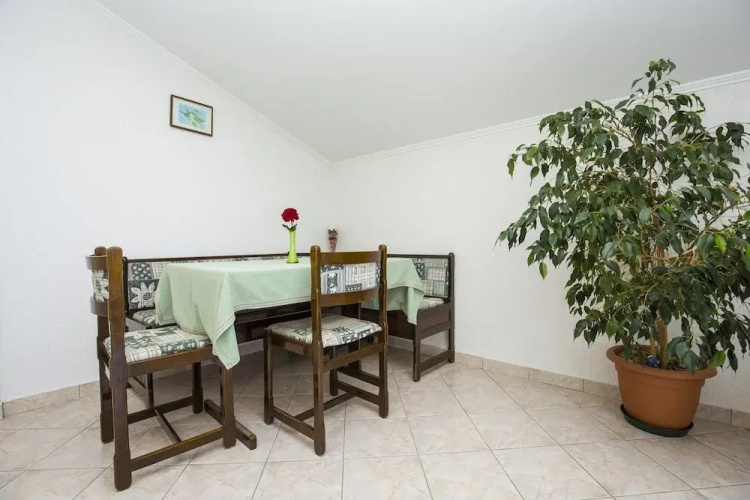 Apartment Lidija A1 Kampor