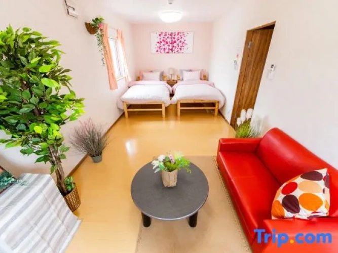 4 Bedrooms Cottage