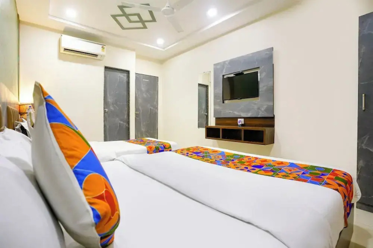 Fabhotel Bkc Annex