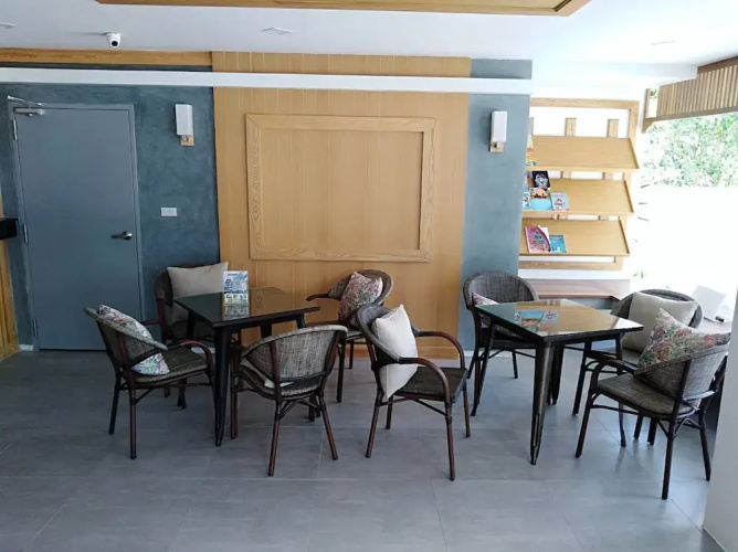 Home Inn Hotel