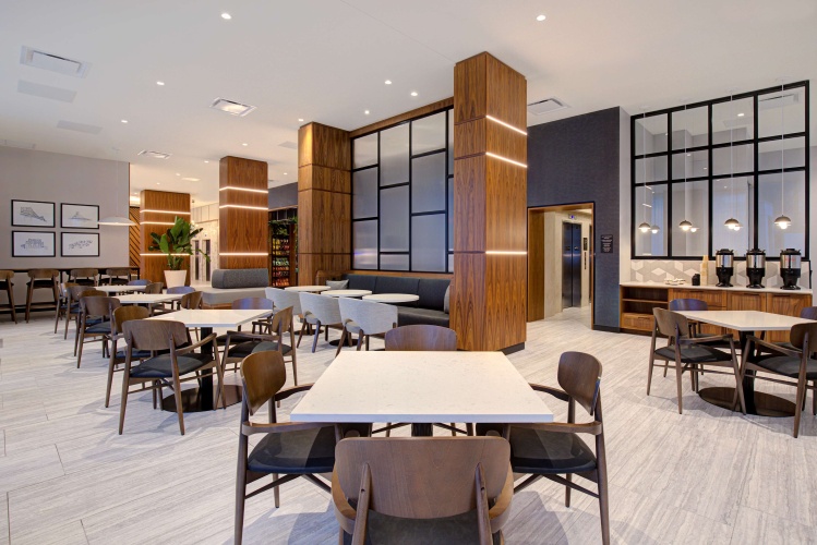 Hampton Inn by Hilton Montreal Downtown, QC photo 18