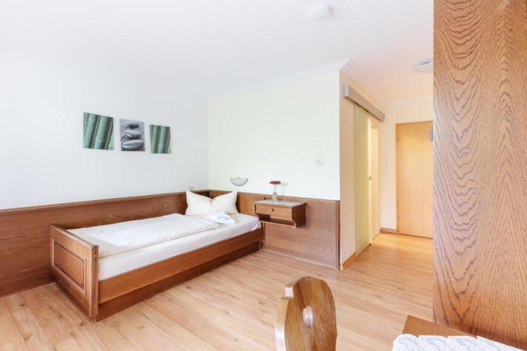 Standard Double room with view