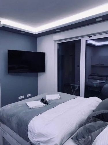 Jacuzzi Apartment Code 96