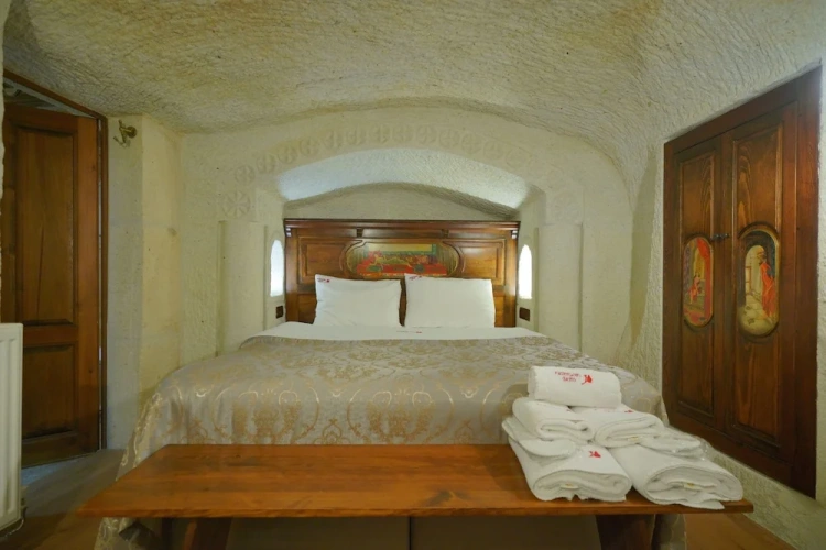 1 Bedroom Economy Double room with view