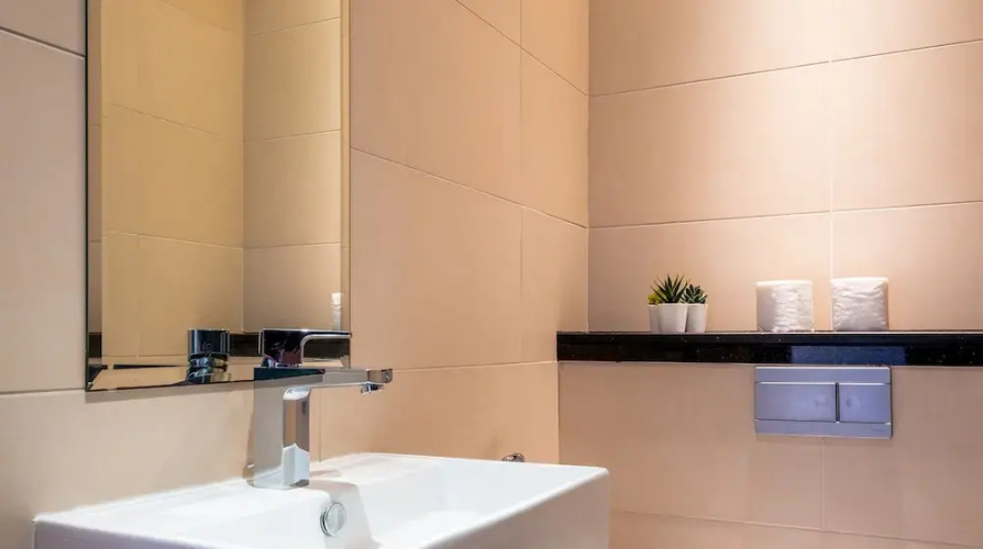 LUX - Dubai Marina Waterfront Suite 2