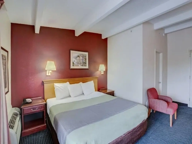 Standard room with balcony