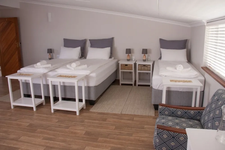 Standard Triple Family room