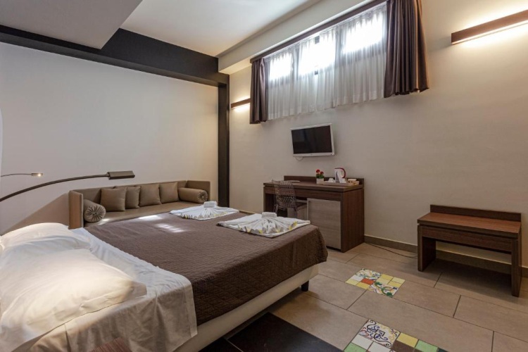 Standard Double room with view