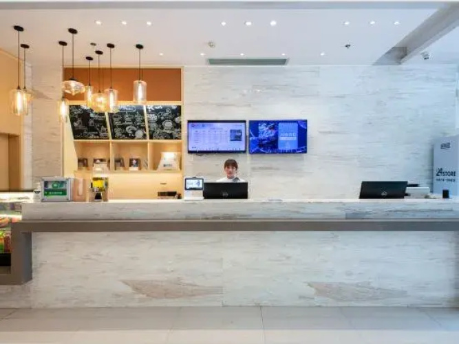 City Comfort Inn
