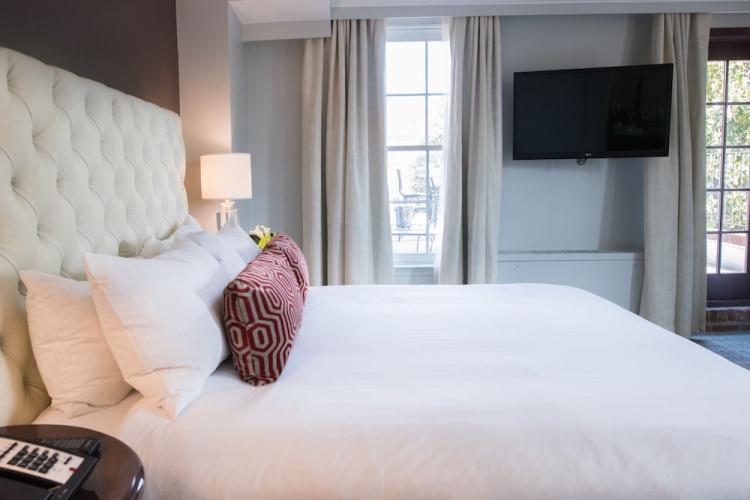 Deluxe Corner Double room