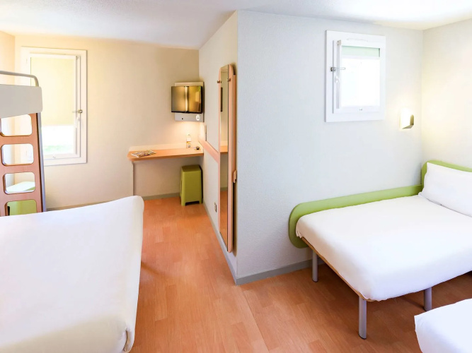 ibis budget Bollène