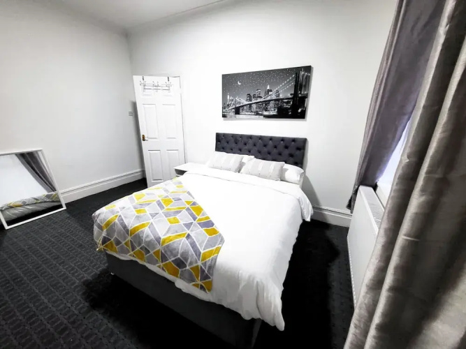 Comfortable Stay - Ivor St