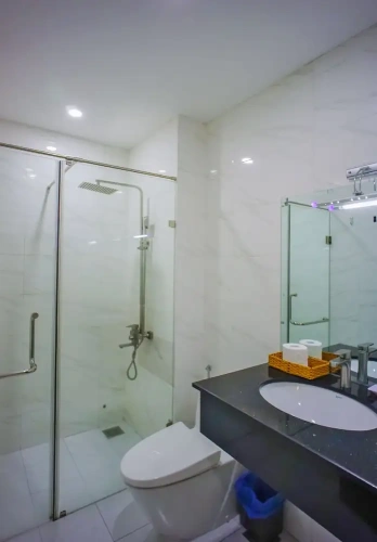 1 Bedroom Business Apartment with balcony