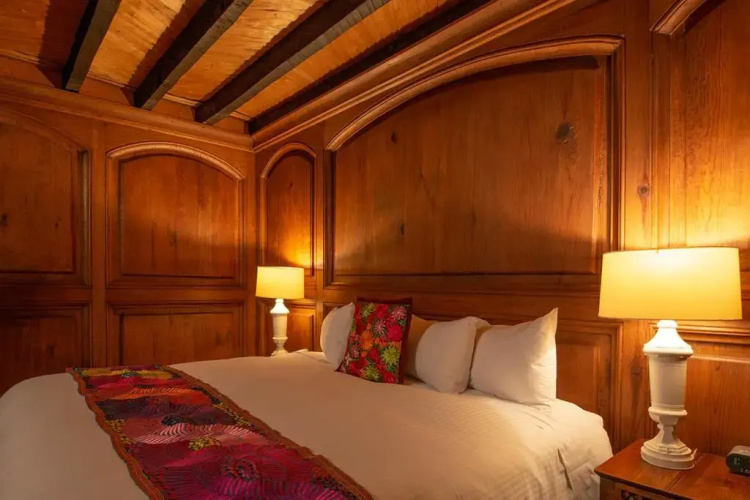 Villa Montana Hotel & Spa