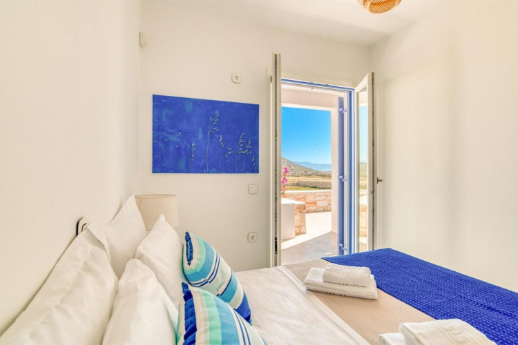 Aetherian Ciel Villas, Alia