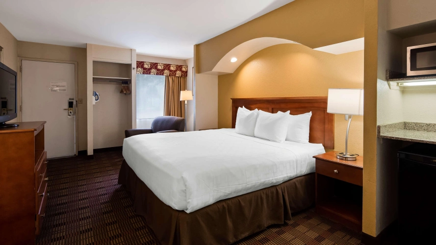 Guest rooms