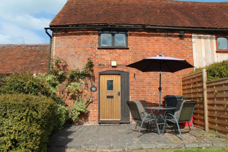 2 Bedrooms Cottage