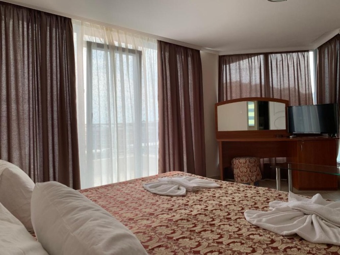Standard Quadruple room with balcony