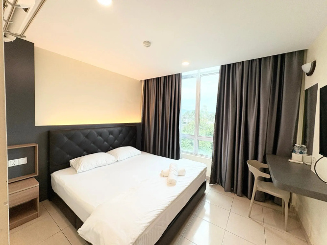 Aero Star Hotel