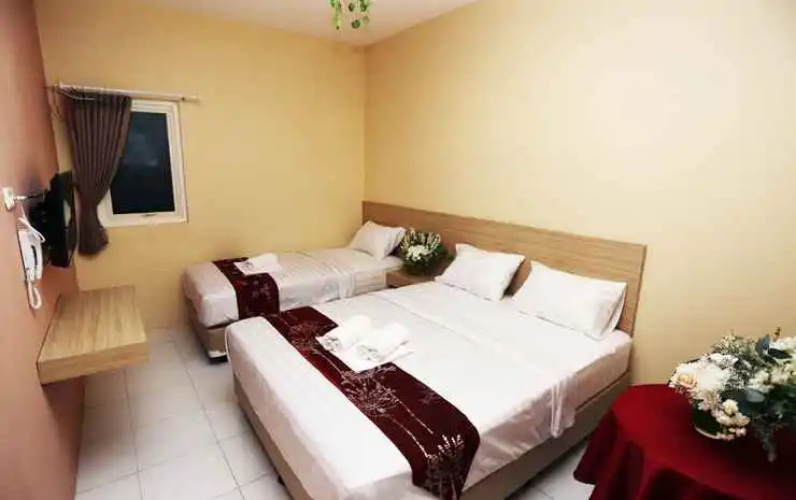 C Stone Hotel