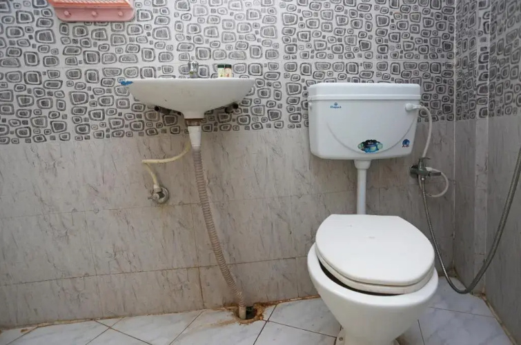 Pamper Homes by OYO Rooms