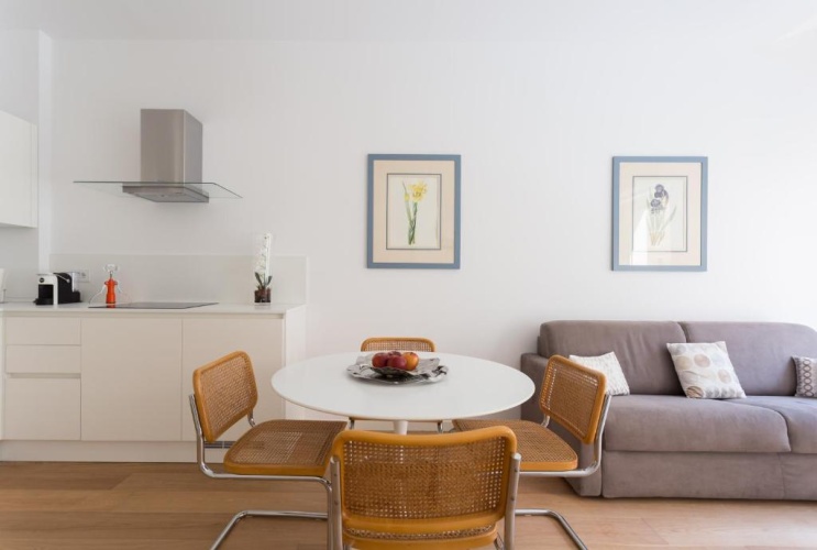 1 Bedroom Apartment
