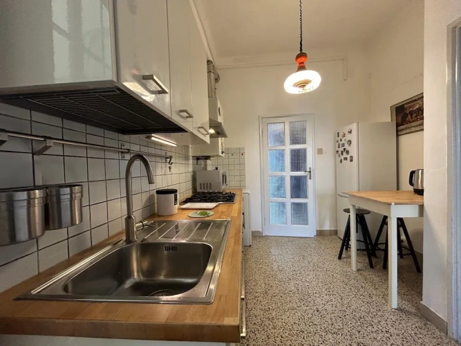3 Bedrooms Apartment