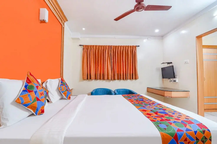 Hotel ESS Paradise